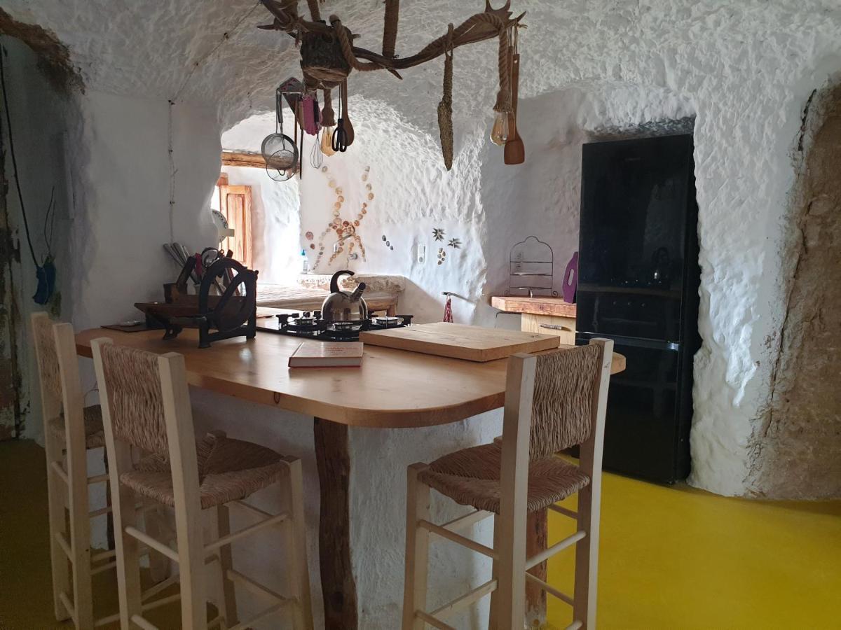 Villa Creatively Designed Cavehouse With Jacuzzi Gorafe Esterno foto