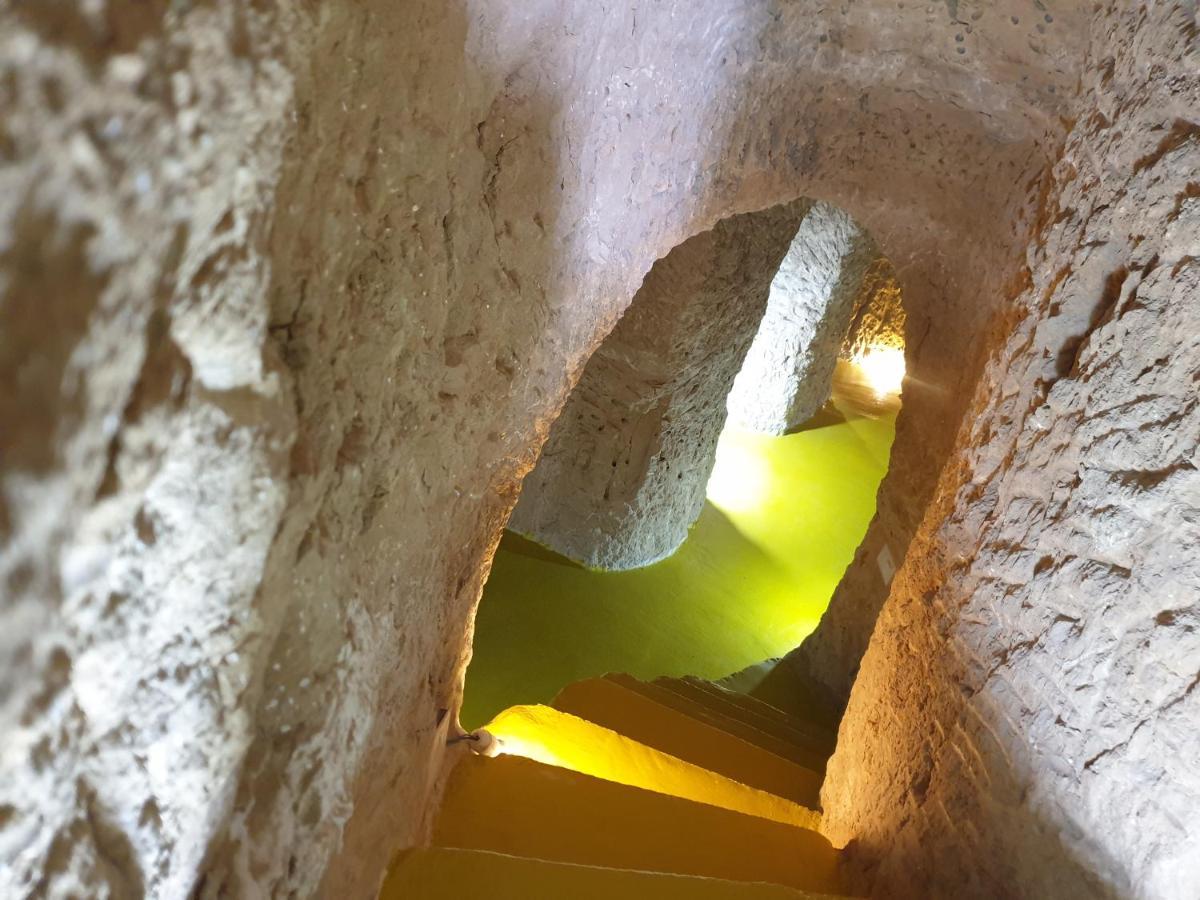 Villa Creatively Designed Cavehouse With Jacuzzi Gorafe Esterno foto